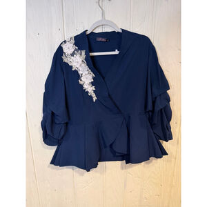 Toleen Navy Blue Floral Applique Blouse Size Small